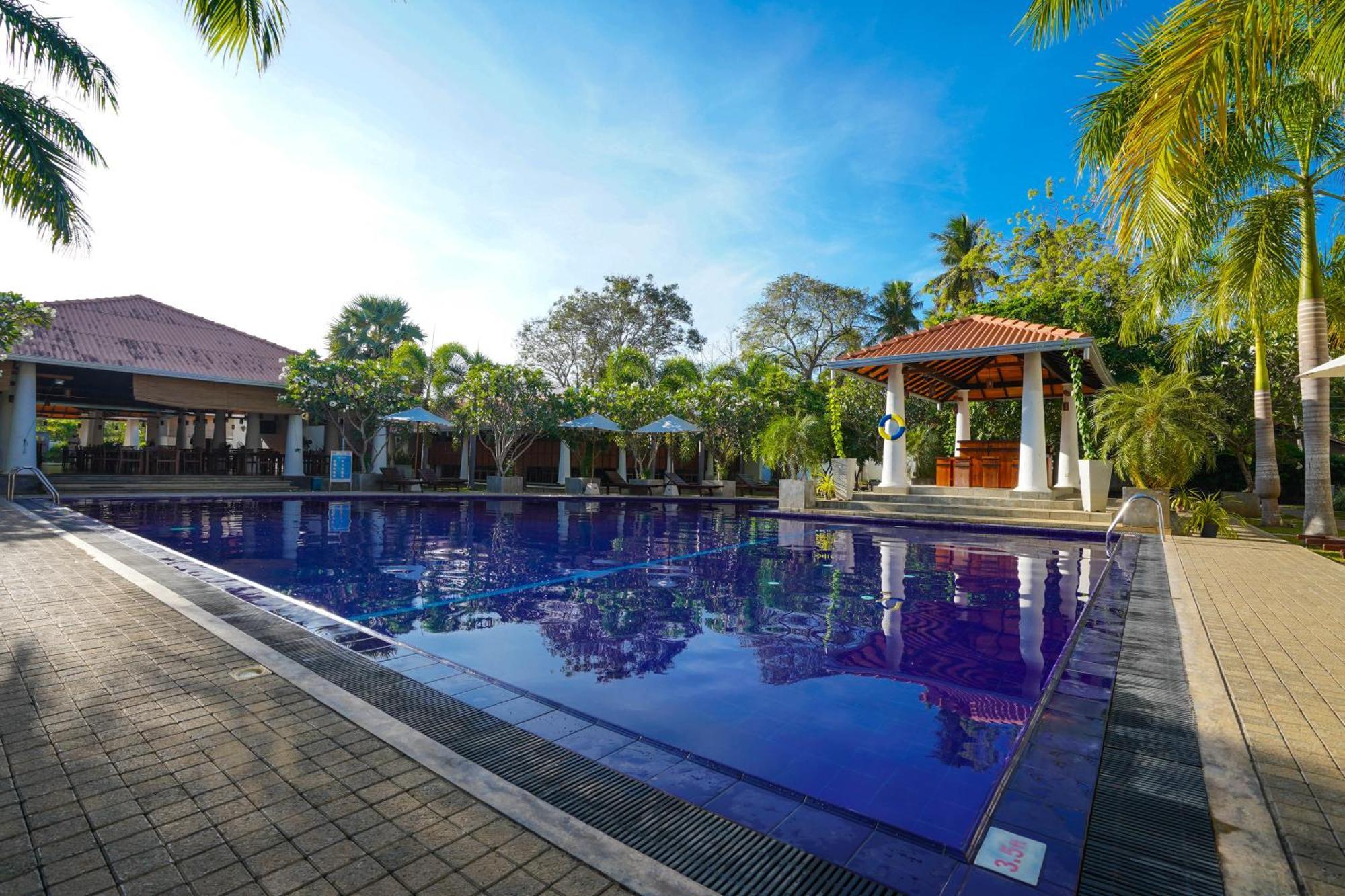 Hotel Tamarind Tree Tissamaharama Exteriör bild