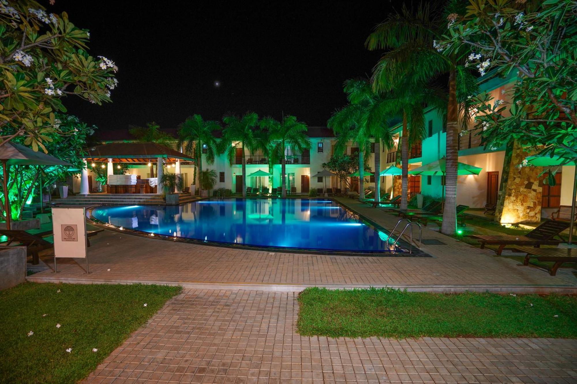 Hotel Tamarind Tree Tissamaharama Exteriör bild
